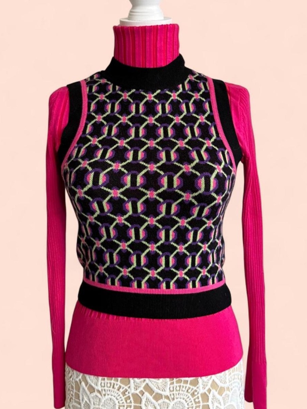 Black and Neon Geometric Print Cropped Sweater Vest M